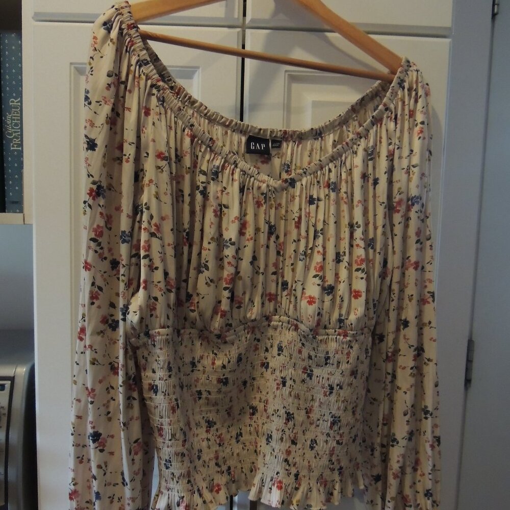 Gap blouse